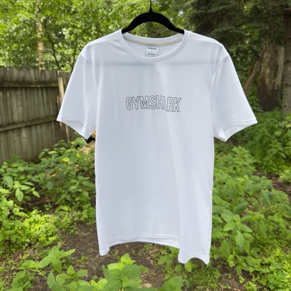 Gymshark Arrival Graphic T Shirt - Picture 1 of 3